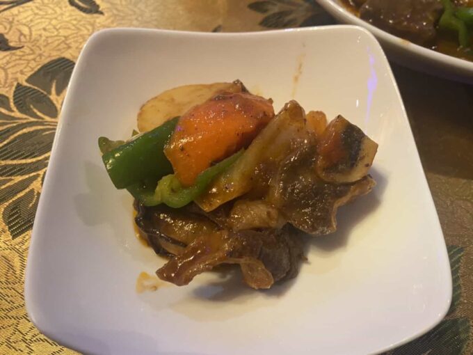 東京・池袋のフィリピン料理・レストラン　アテン　カルデレータ3